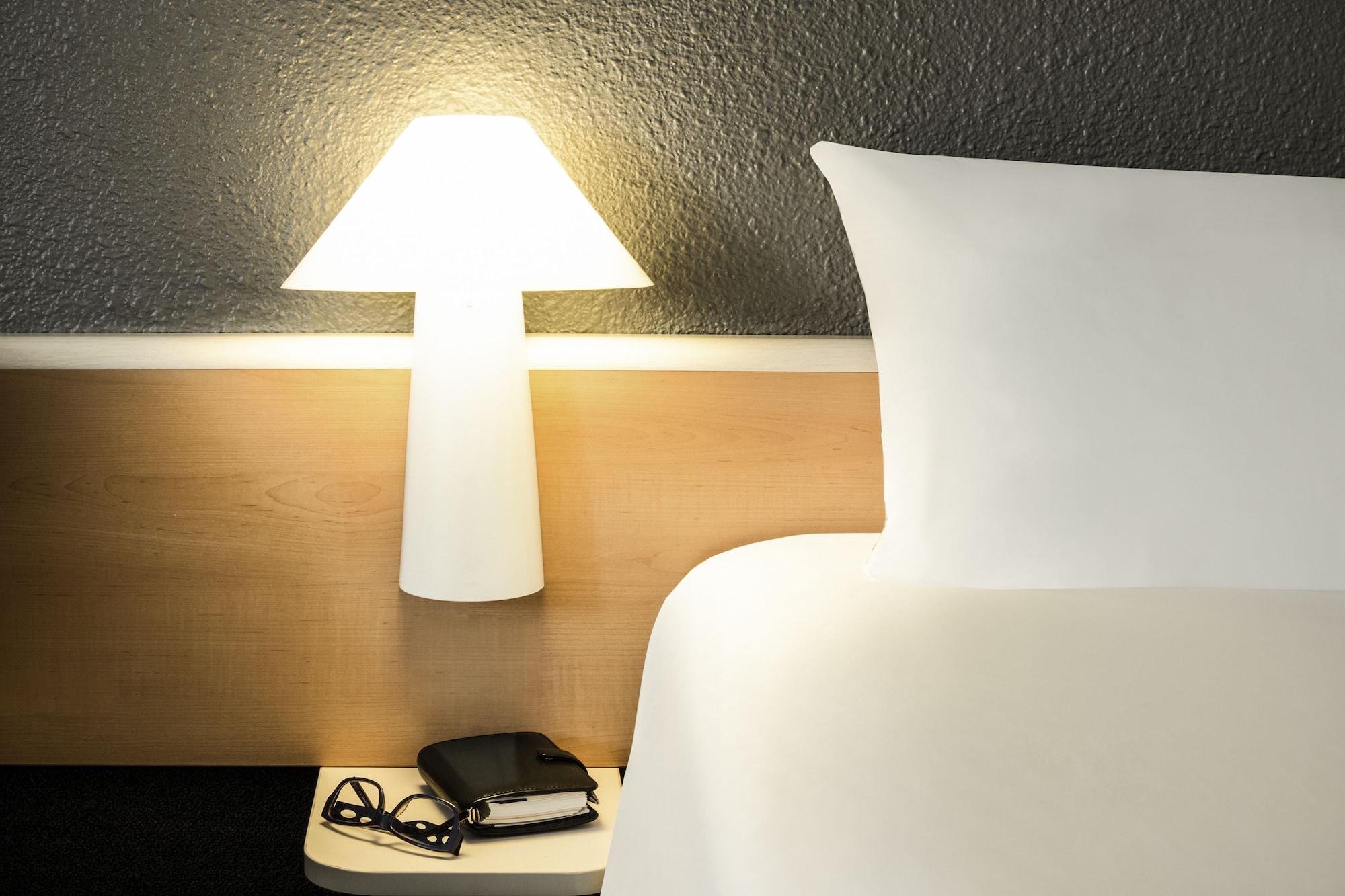 Ibis Montelimar Nord Saulce-sur-Rhône Exterior foto